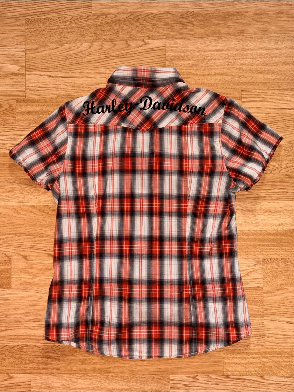 Harley Davidson Red, Black & White Plaid ShortSleeve Button Down